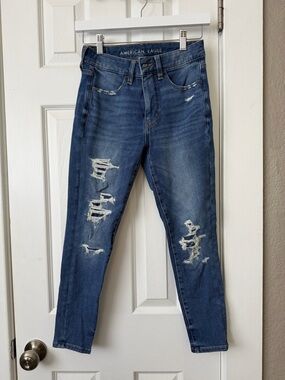 American Eagle Outfitters Women's Skinny Ripped Blue Jeans